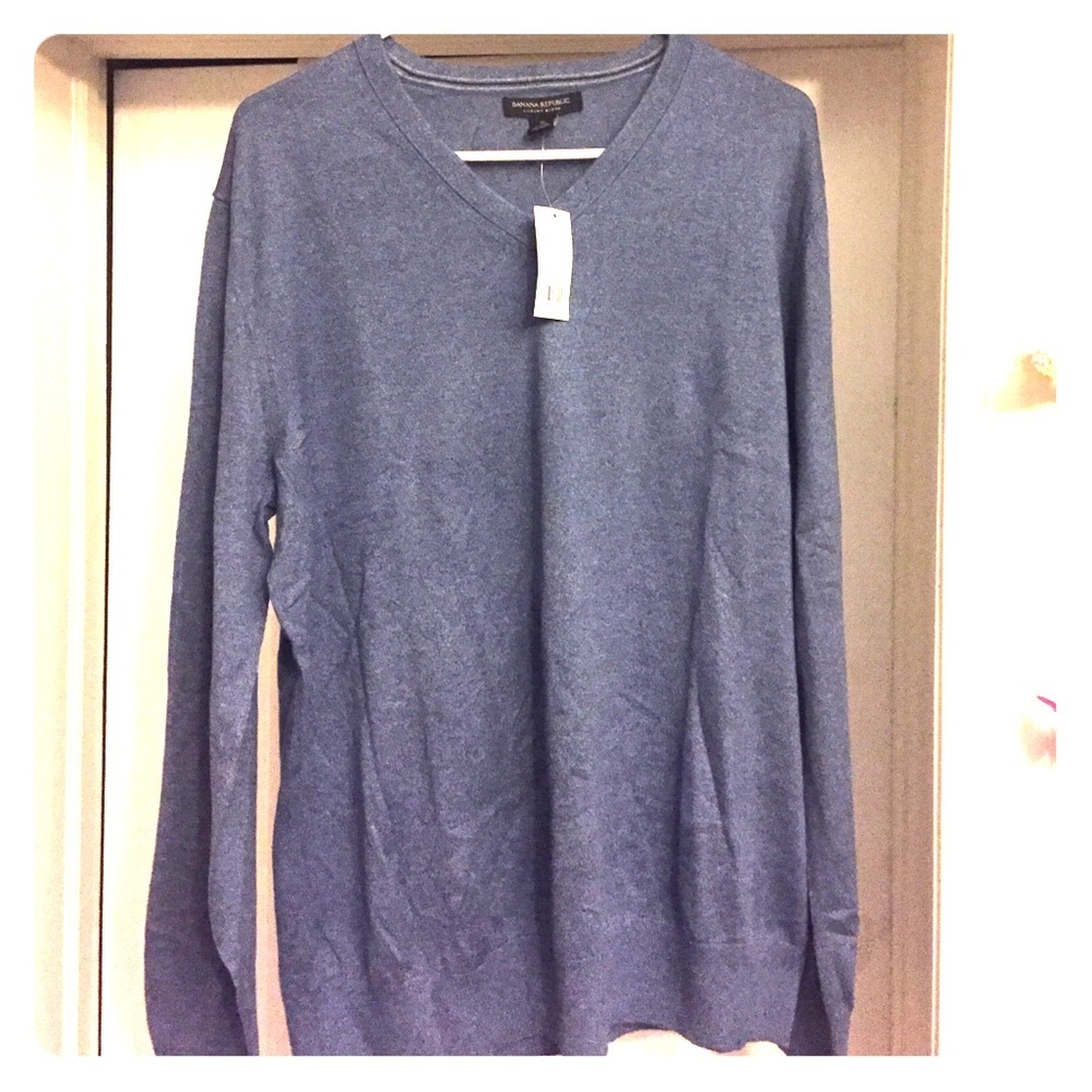 NWT! Men's Silk Cotton Cashmere Vee